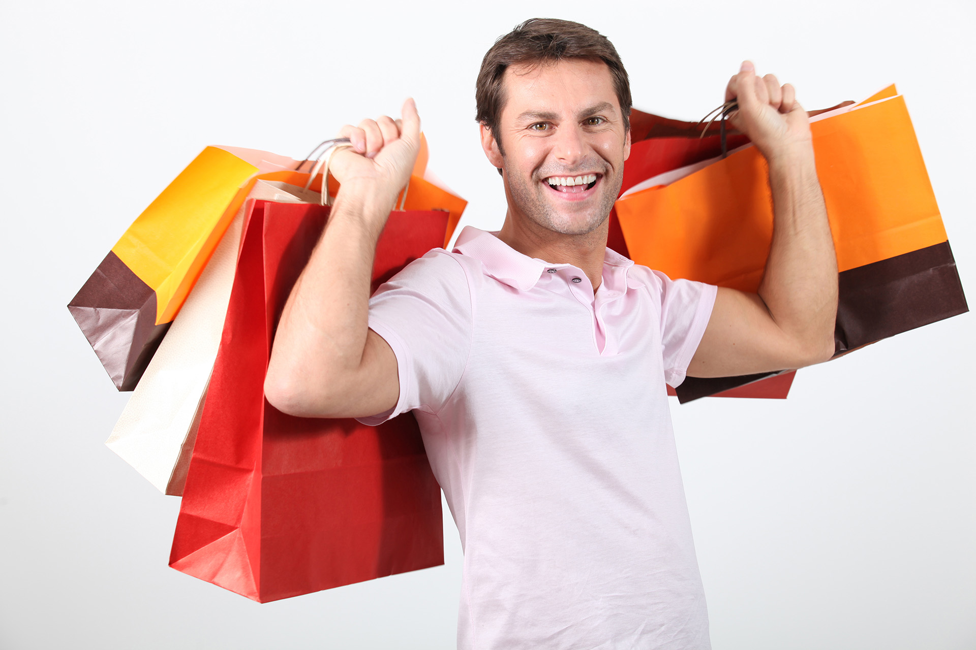 Men shopping. Man shopping Bag. День шопинга в мужском. Man holding shopping Bags. Слоган на мужской шоппинг.