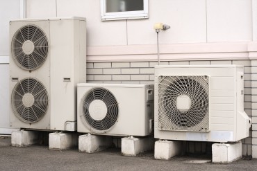 bigstock-Air-Conditioner-Installation-1015945.jpg