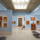 bigstock-in-museum-12968996.jpg
