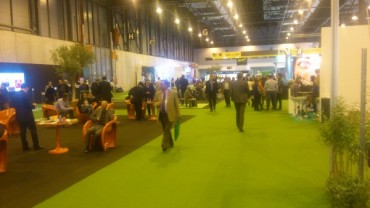 BUSQUEDA DE CLIENTES EN ESPAÑA Y FUERA.