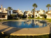 MANTENIMIENTO DE PISCINAS, JARDINES Y COMUNIDADES