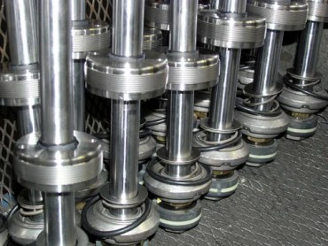 1-piston-rods.jpg