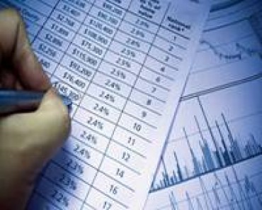 • GESTIONES ADMINISTRATIVAS EN GENERAL • ELABORACIÓN Y ACTUALIZACION DE LA CONTABILIDAD • CONFECCIÓN Y PRESENTACIÓN DE LAS DECLARACIONES Y LIQUIDACIONES PERIÓDICAS (IVA, IRPF, IAE, ETC.)