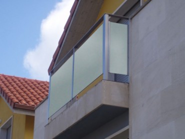 balconera_acero_inoxidable.jpg