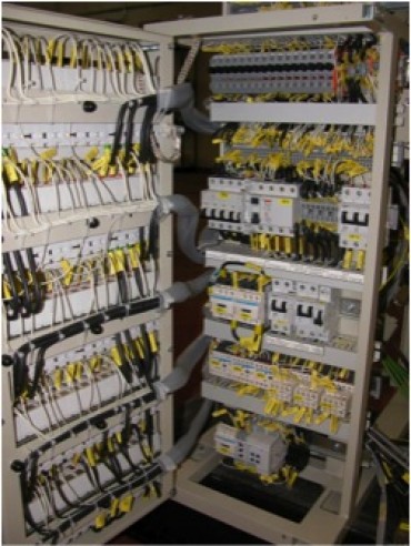 DISEÑO Y FABRICACION DE CUADROS ELECTRICOS Y CABLEADOS