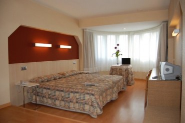 HABITACIÓN INDIVIDUAL