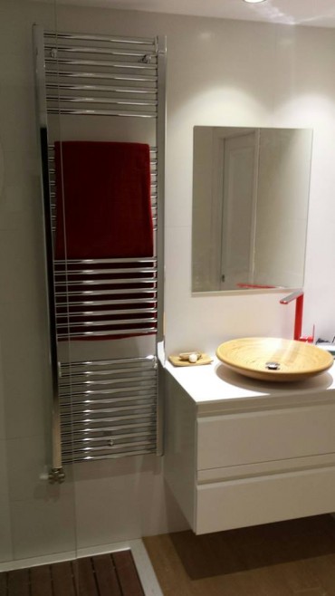 GRIFERÍA Y MUEBLES DE BAÑO