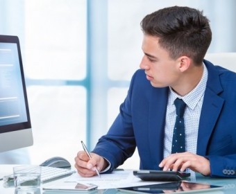 TRATAMIENTO Y GESTIÓN DE BASES DE DATOS RELACIONADAS CON LA MOROSIDAD