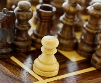 ESTRATEGIAS DE MERCADO