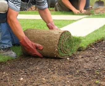 VENTA E INSTALACIÓN DE CÉSPED ARTIFICIAL