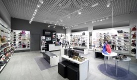 bigstock-Interior-Of-Shoe-Store-In-Mode-72543835.jpg