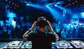 DELUXE BUSINESS CONSULTING SL