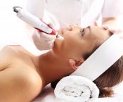 bigstock-Oval-face-microneedle-mesother-76765517.jpg